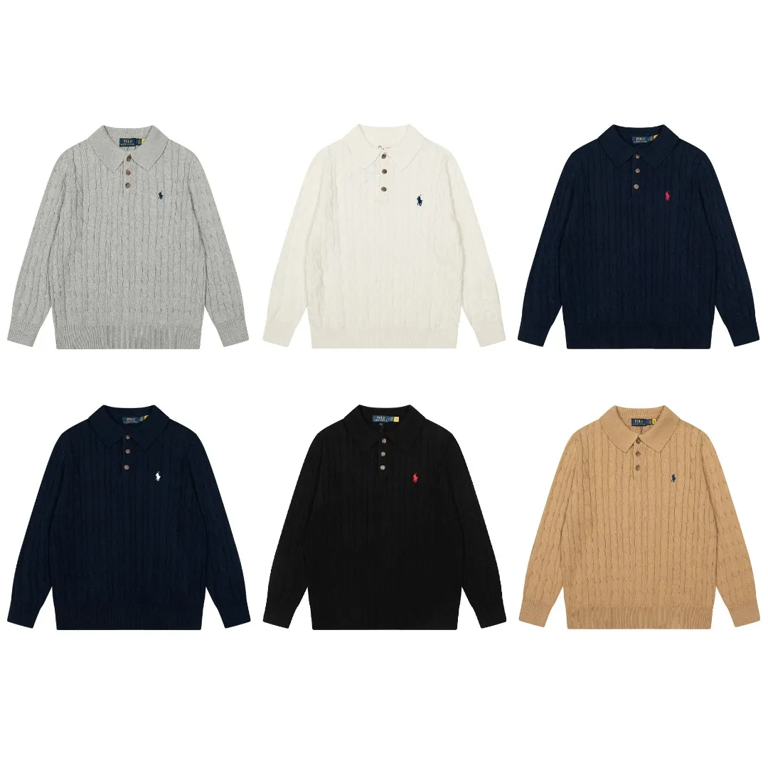 P230 RALPH LAUREN Six-color classic small label embroidery polo collar long-sleeved button pullover knitted sweater top for men and women. Pure original high-density LOGO embroidery on the chest, original 1:1 customized tag accessories. Made of pure cotton yarn and multi-knitted, pure cotton is skin-friendly and comfortable, small label war horse embroidered twist button polo neck sweater 🐎 high quality, follow the blogger to learn how to wear it! Let’s buy a Ralph Lauren cable sweater. It’s a super hard-to-find series after it became popular. It’s hard to find one on the official website. It’s simple and practical, has a lazy and loose feel, soft and delicate feel, and has a loose fit. Whether worn alone or layered, you can wear a simple one to create different styles of fashion!